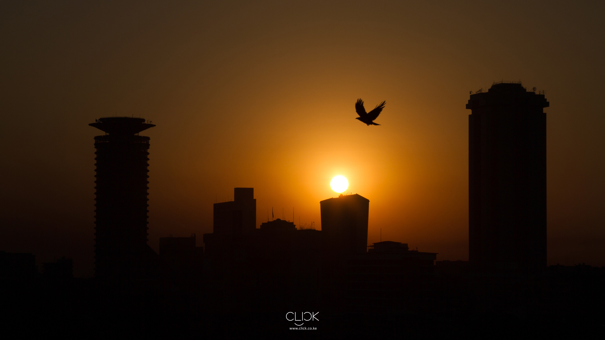 African Screens 01 - Nairobi Sunrise - Clicking with Purpose